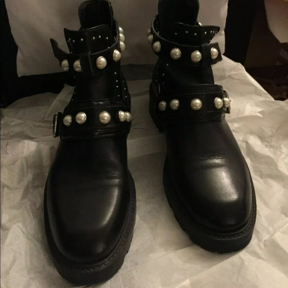 Zara black leather Pearl studded boots